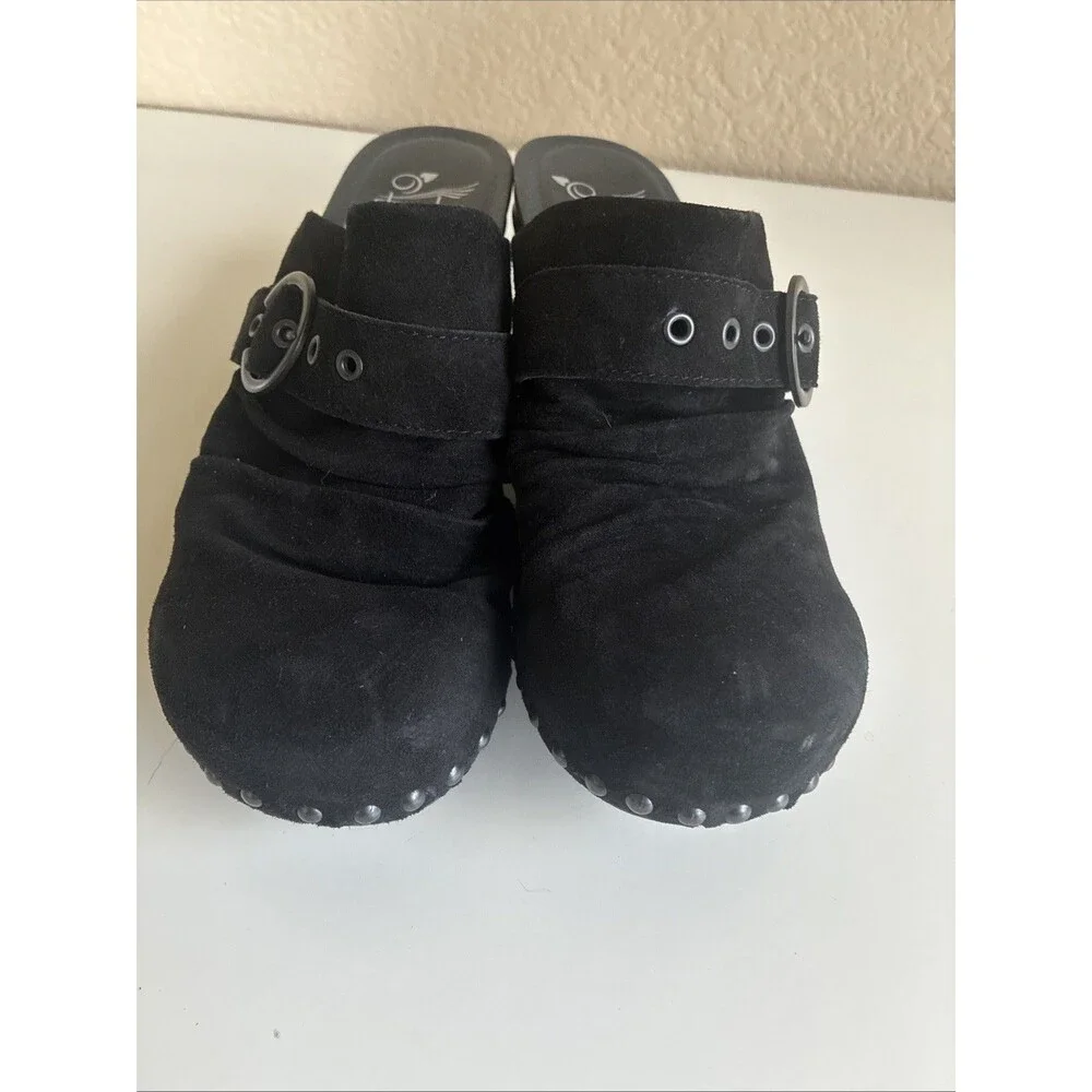 Dansko Shoes Womens 8.5 EU 39 Nadine Clogs Heel Black Suede Studded Mule